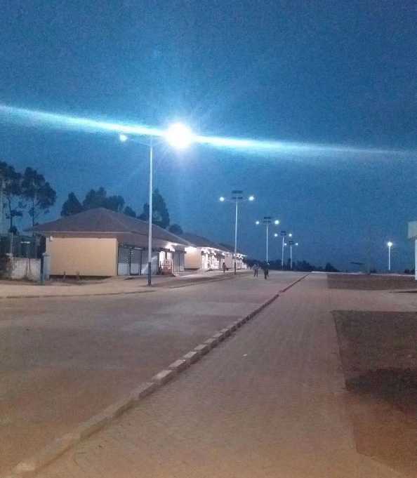 南充市非洲科特迪瓦太阳能路灯工程